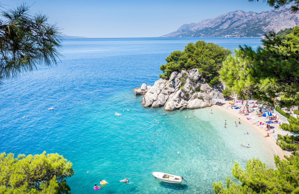 Kroatien war in diesem Jahr eines der beliebtesten Reiseziele deutscher Urlaub – nach der Reisewarnung mussten viele Touristen ihren Urlaub abbrechen. Foto: Adobe Stock