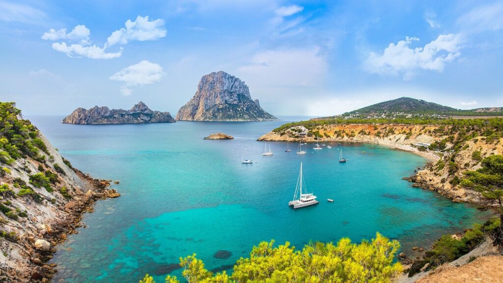 Die Balearen sind immer Sommer erste Wahl für eine entspannte Pauschalreise mit der ganzen Familie. Foto: Pixabay