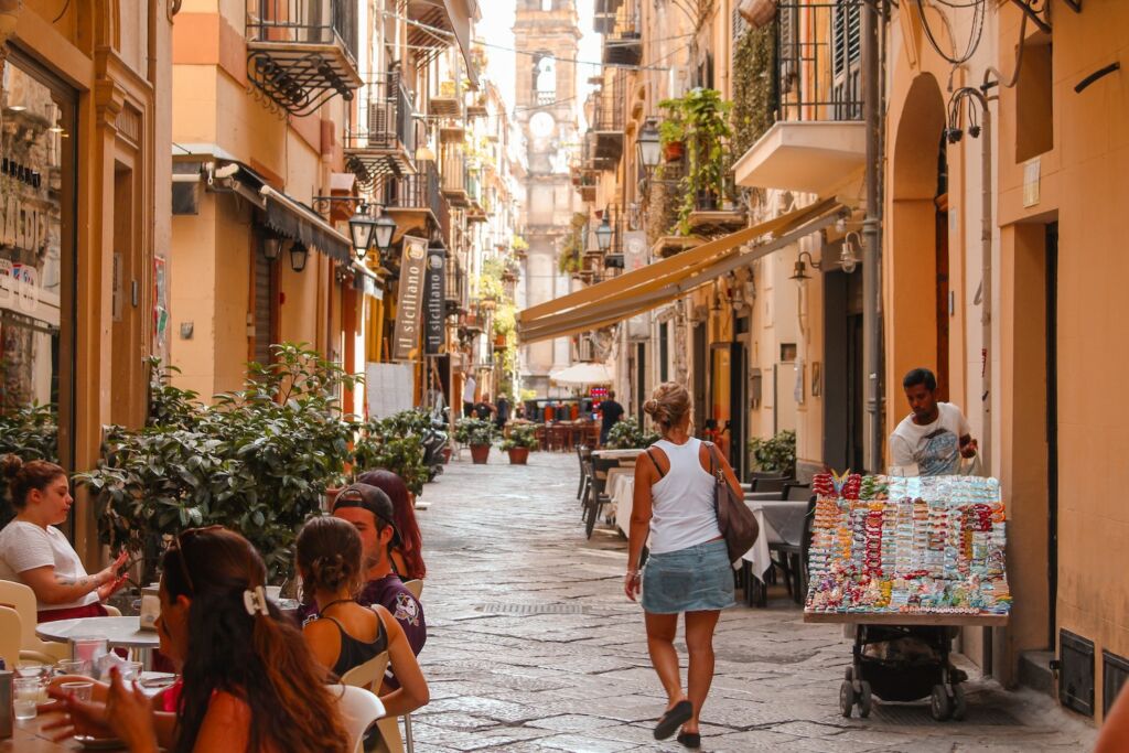 Die Einreise nach Italien ist vergleichsweise einfach möglich – noch gibt es allerdings Beschränkungen im Land. Foto: Unsplash