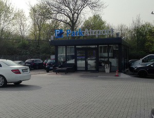 Sehr hübscher Check-in bei Airport Parking Düsseldorf