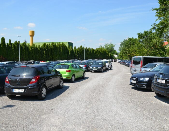 Flughafen Stuttgart Parken 8 Tage www.parkplatzvergleich.de