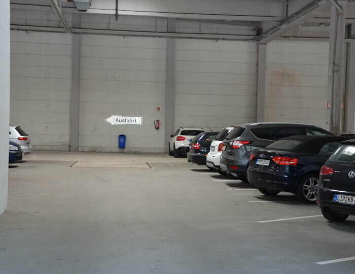 Parken Flughafen Düsseldorf Theodorstraße 90-100 www.parkplatzvergleich.de