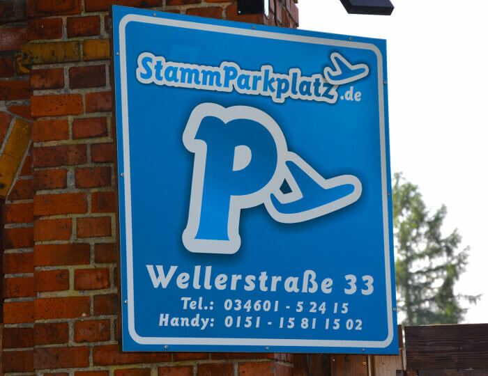 Parken Flughafen Leipzig Stammparkplatz.de Schkeuditz www.parkplatzvergleich.de