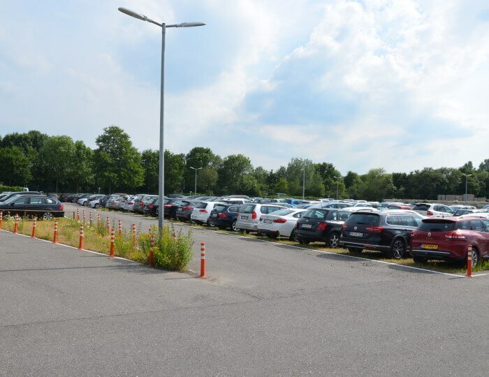 Parkplatz Düsseldorf Weeze Flughafen Privat Parken www.parkplatzvergleich.de
