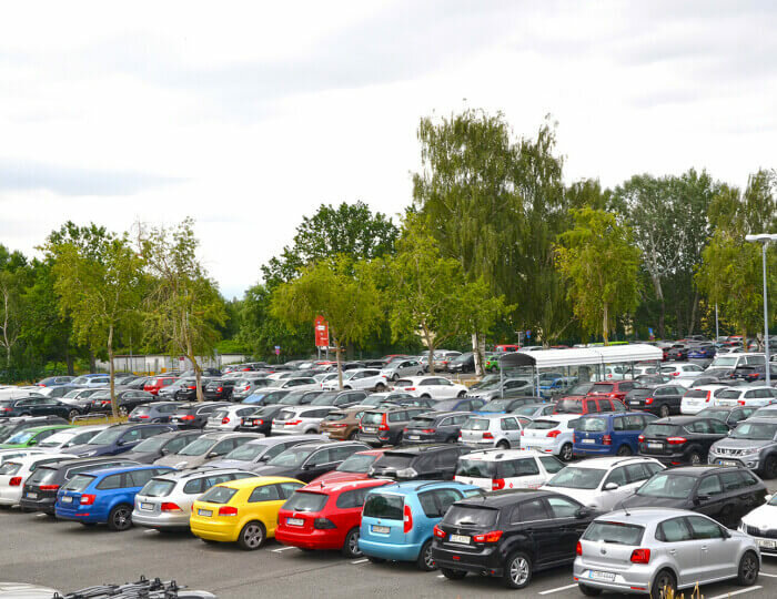 Parken Flughafen Dresden ️ 46,00 € / 8 Tage ️ TOP 3