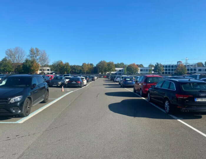 Drive Now Am Flughafen Düssekdorf Parken www.parkplatzvergleich.de
