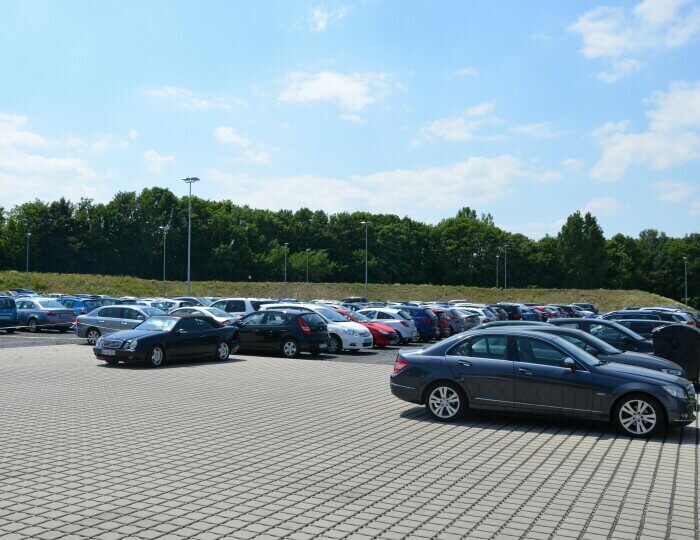 Drive Now Am Airport Köln Parken www.parkplatzvergleich.de