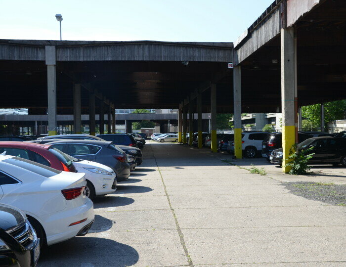 Langzeitparken Düsseldorf Flughafen Park König www.parkplatzvergleich.de