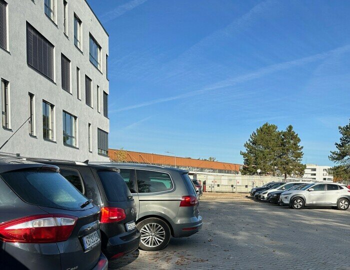 Parken Am Flughafen Nürnberg Firma Seybold www.parkplatzvergleich.de