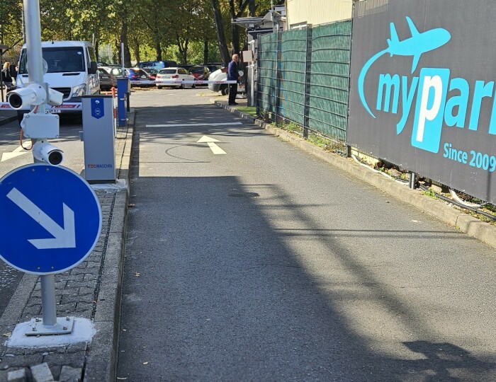 Parken Flughafen Frankfurt Myparken De www.parkplatzvergleich.de