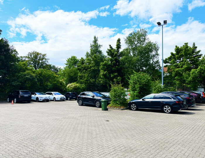 Parken Flughafen Hamburg 52,00 € / 8 Tage
